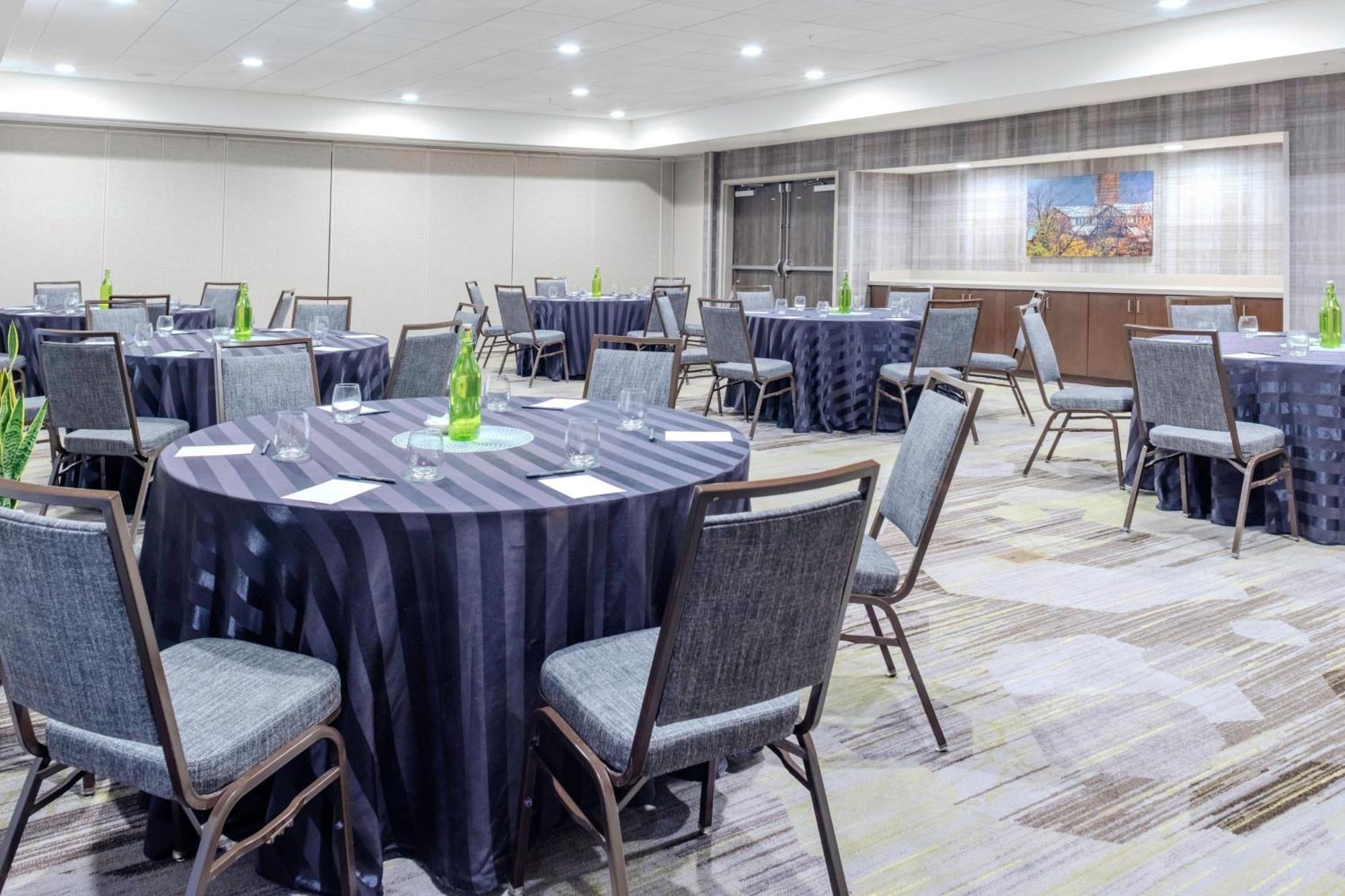Courtyard By Marriott Yonkers Westchester County Buitenkant foto